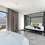 Omnia ヴィラ